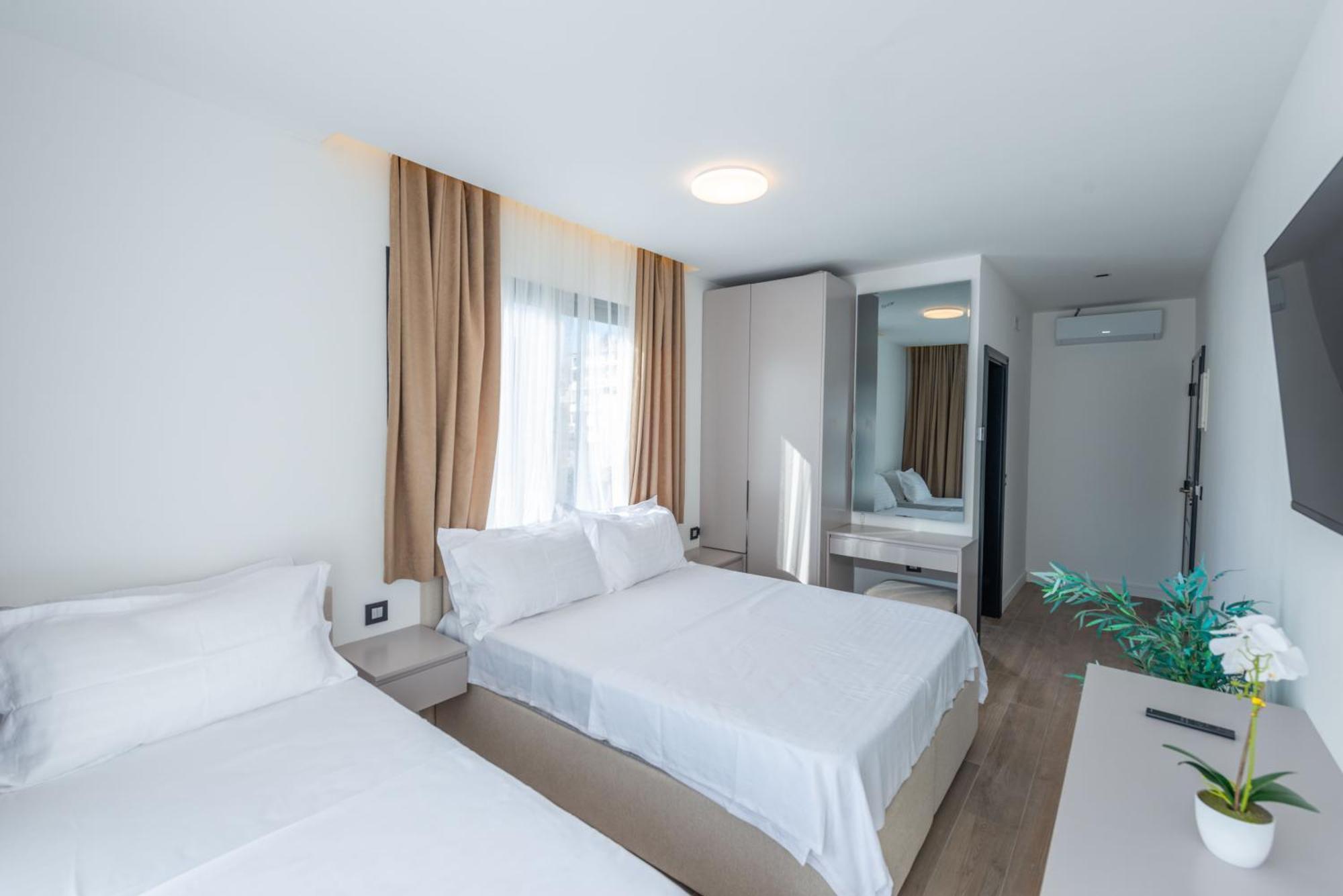 Botanica Boutique Hotel Ulcinj Extérieur photo